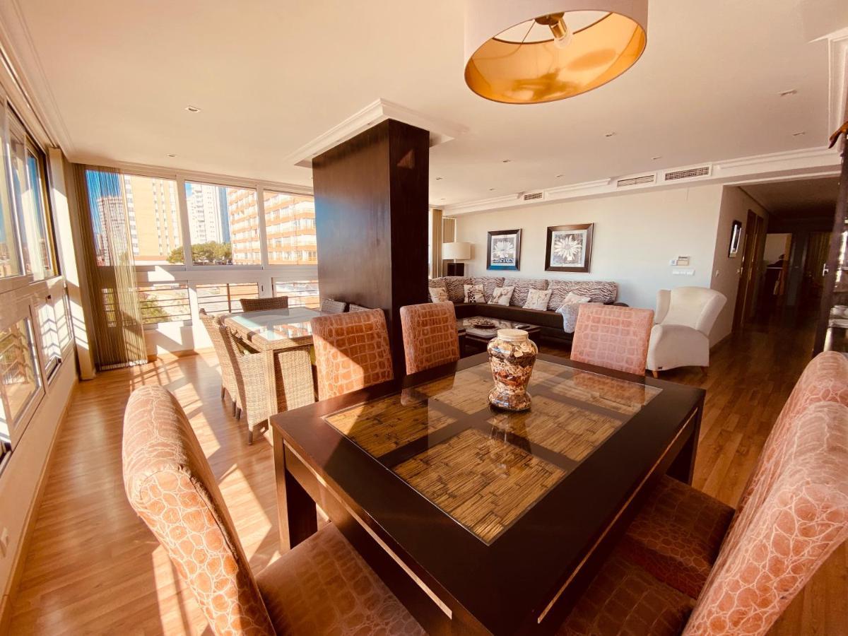 Be Luxury Apartment 20 Mts From The Beach ベニドルム エクステリア 写真