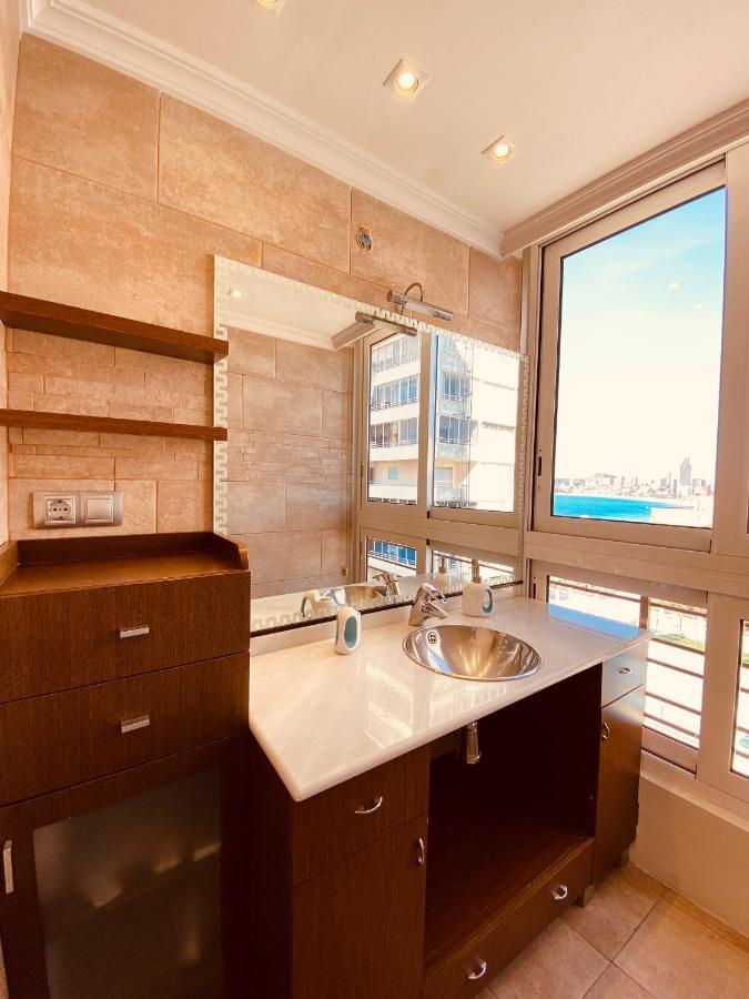 Be Luxury Apartment 20 Mts From The Beach ベニドルム エクステリア 写真